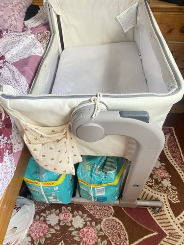 Chicco baby next cot - next, me